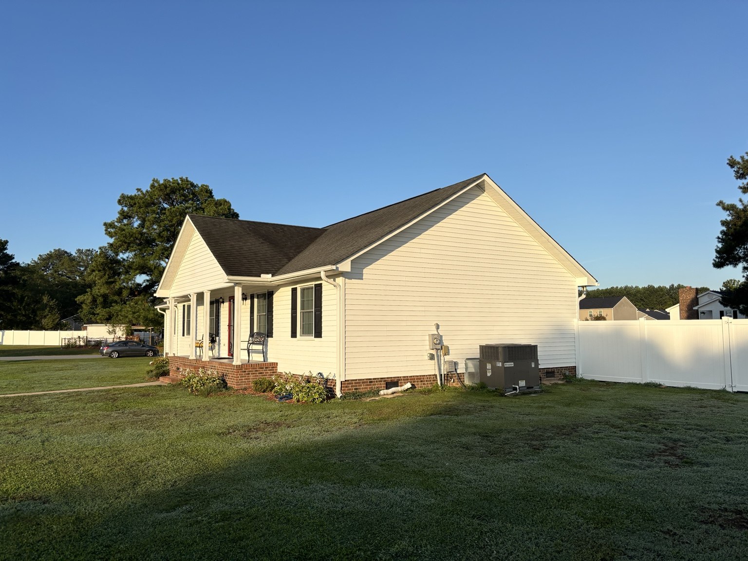 Side before roof replacement